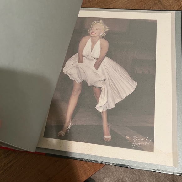 Marilyn Monroe intimate exposures book - Picture 3 of 8